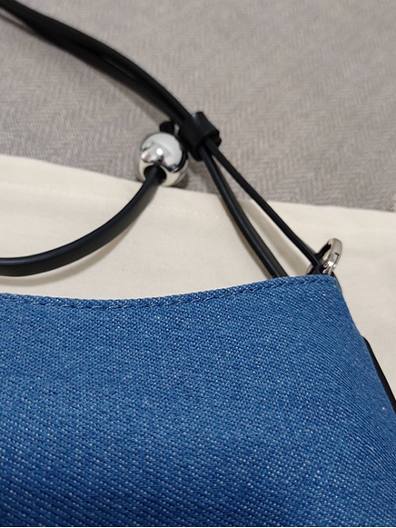 Jacquemus Blue Denim Mini Shoulder Bag With Black Strap — image 4 of 6